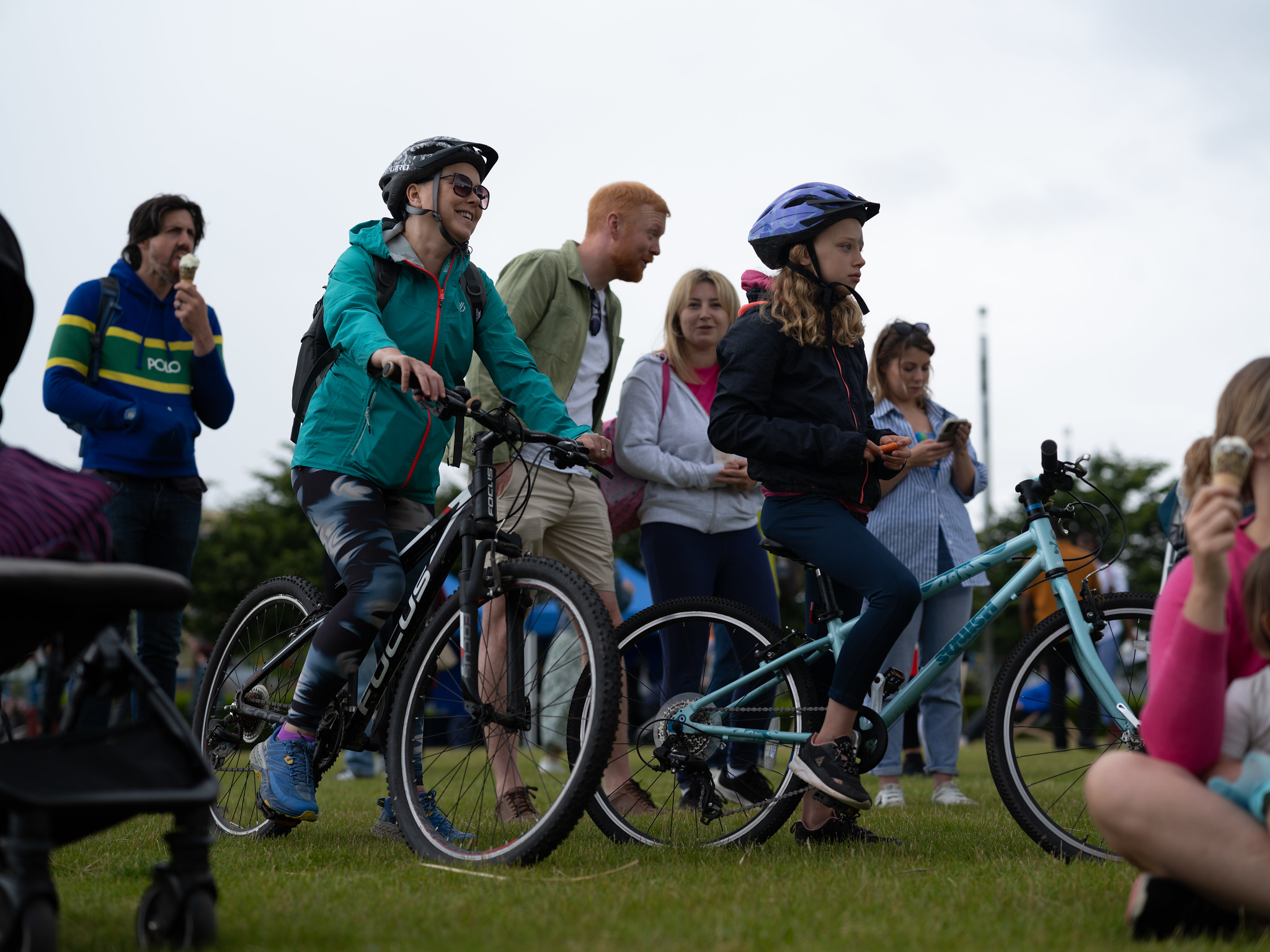 Bikes, cyclists, Dundee