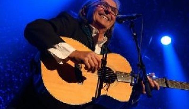 Dougie MacLean