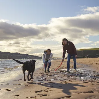 Broughty Ferry Beach family with dog